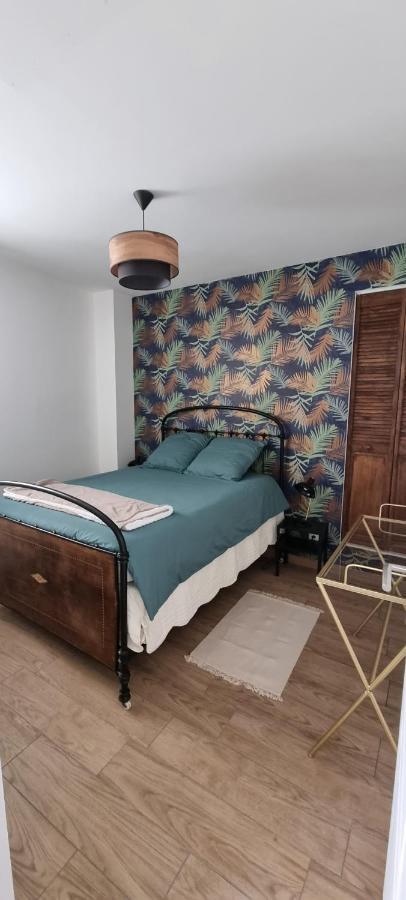 Appartement Chaleureux En Ardeche La Roche-de-Glun Luaran gambar