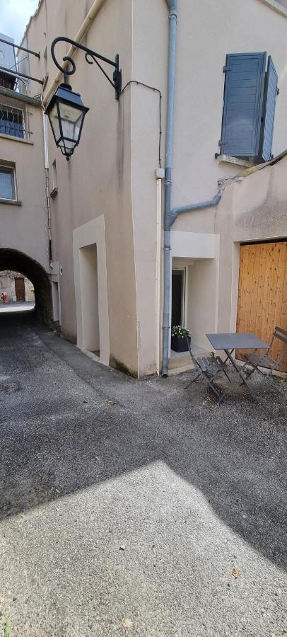 Appartement Chaleureux En Ardeche La Roche-de-Glun Luaran gambar